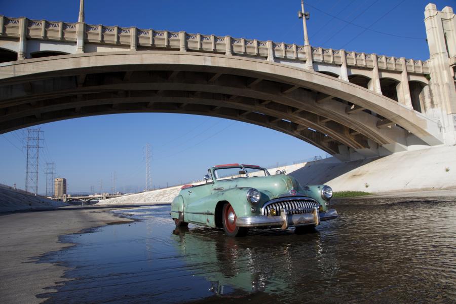  Buick Super Derelict Convertible by ICON (56C-4567) 2014 года  (фото 6 из 26)